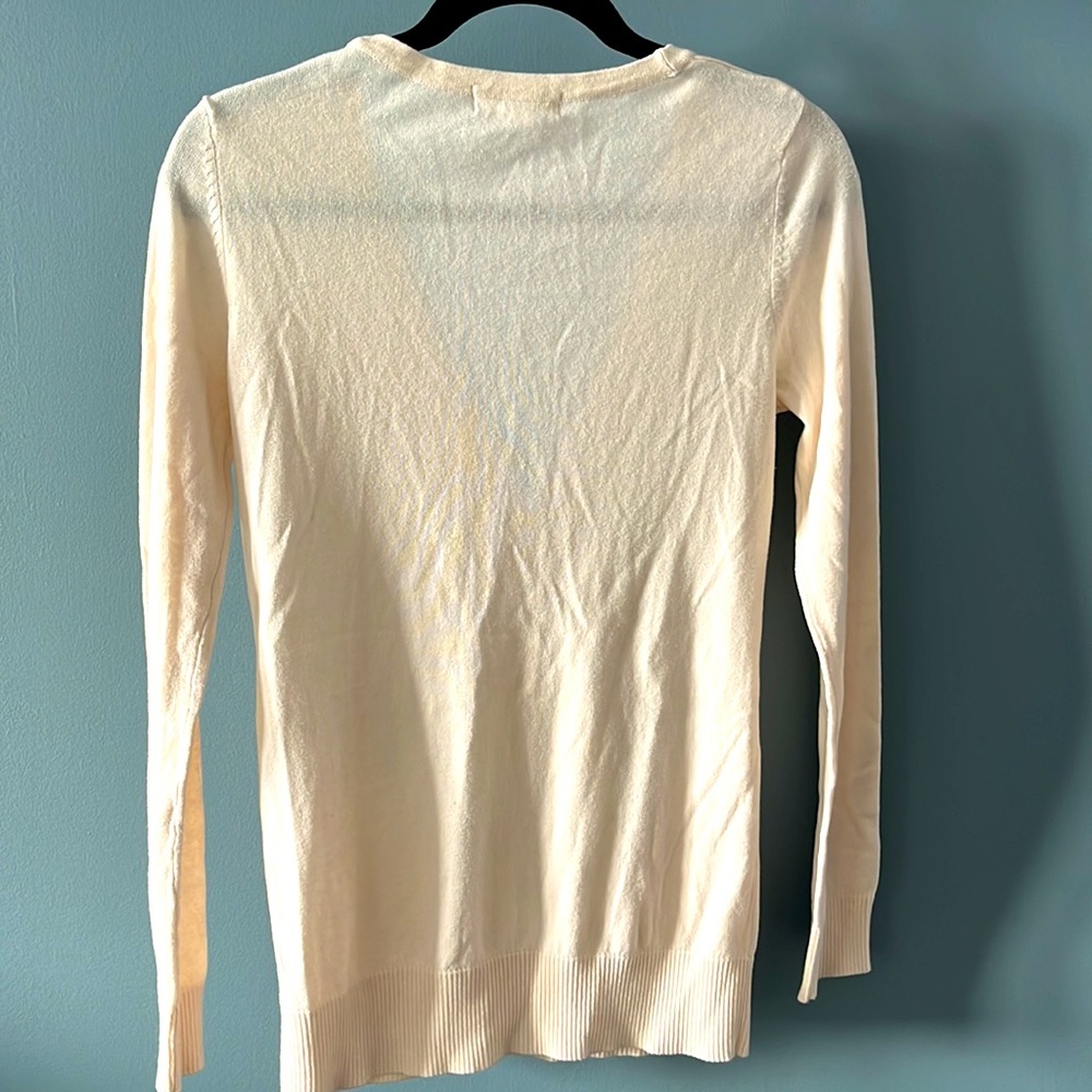 Medium Cardigan - Picture 3 of 3